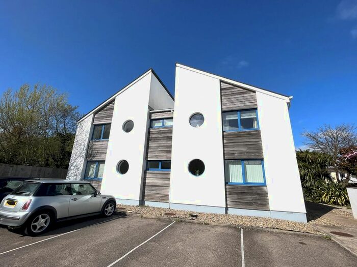 1 Bedroom Flat To Rent In Longstone Hill, Carbis Bay, St. Ives, TR26