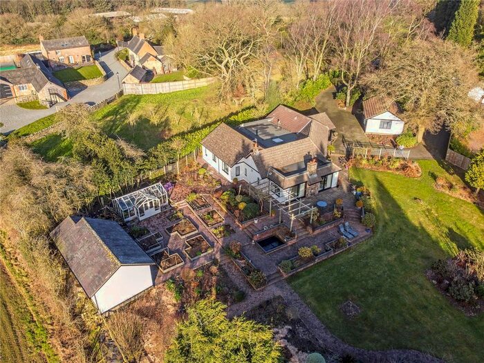 4 Bedroom Detached Bungalow For Sale In Whitcrofts Lane, Ulverscroft, Markfield, Leicestershire LE67