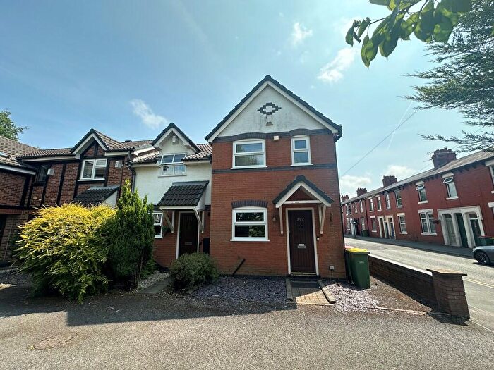 2 Bedroom End Of Terrace House To Rent In Shelley Road, PR2