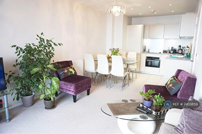 1 Bedroom Flat To Rent In Prowse Court, London, N18