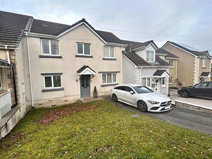 3 Bedroom Terraced House For Sale In Craig Y Llety, Upper Tumble, Llanelli, SA14