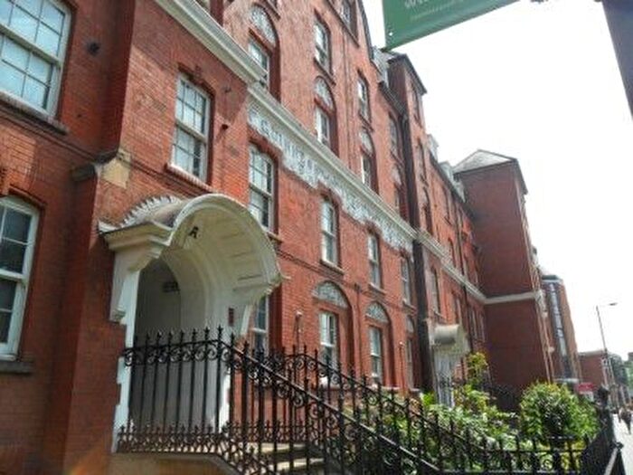 Studio To Rent In Fulham Palace Road, London, W6