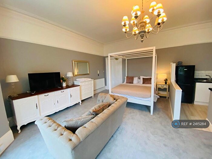 1 Bedroom Flat To Rent In Fulwood Road, Sheffield, S10