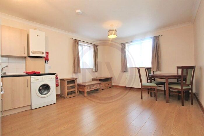 1 Bedroom Flat To Rent In Osborne Mews, Walthamstow, E17