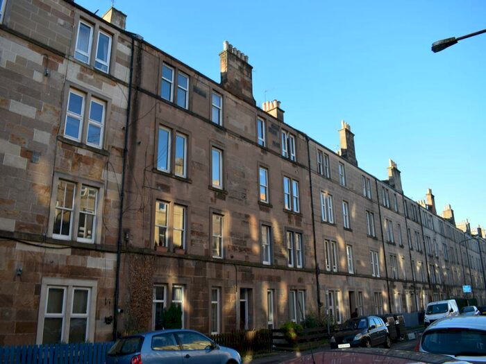 2 Bedroom Flat To Rent In Caledonian Place, Dalry, Edinburgh, EH11