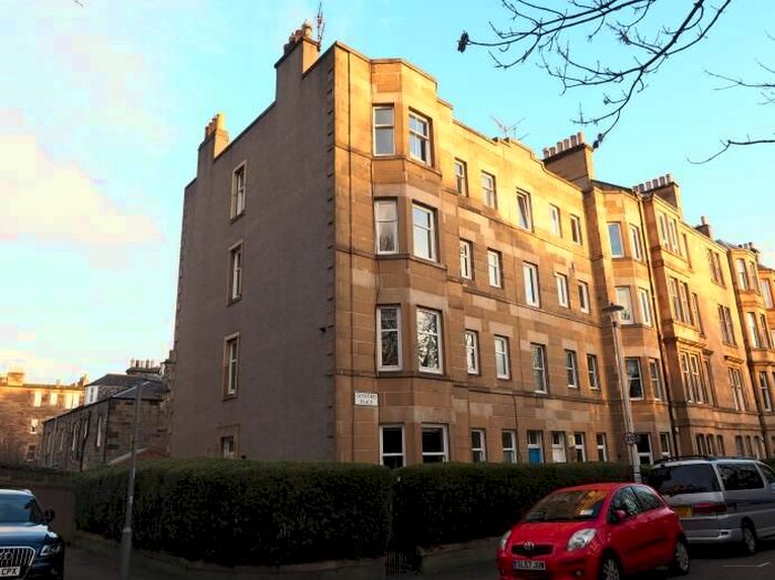 3 Bedroom Flat To Rent In Gosford Place, Edinburgh, EH6