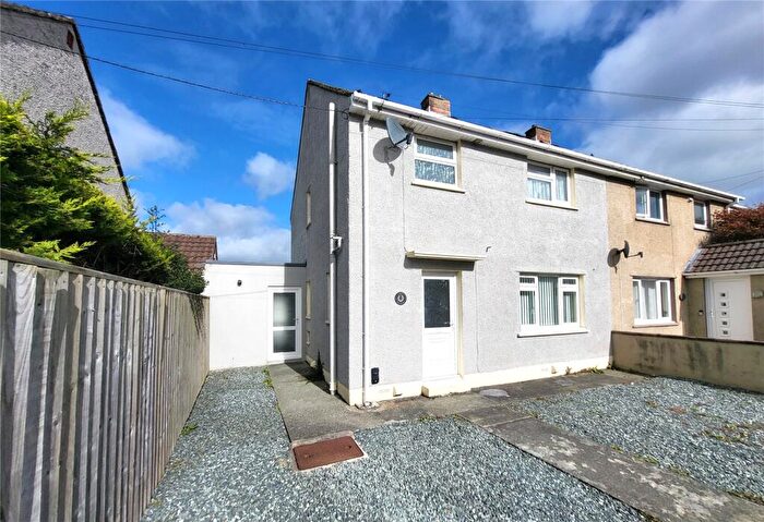 3 Bedroom Semi-Detached House For Sale In Jenkins Close, Haverfordwest, Pembrokeshire, SA61