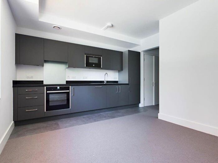 Flat To Rent In Pullman Haul -, P85