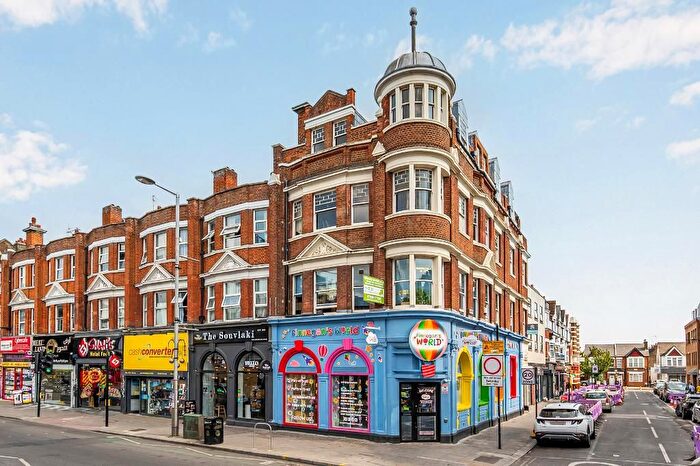 1 Bedroom Flat To Rent In Leeland Road, Ealing, London, W13