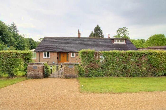 4 Bedroom Detached House To Rent In Vineyards Road, Northaw, Potters Bar, EN6