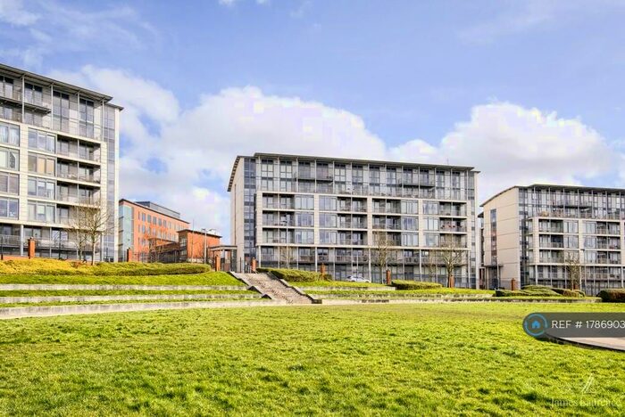 1 Bedroom Flat To Rent In Langley Walk, Birmingham, B15