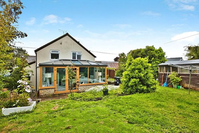 3 Bedroom Semi Detached House For Sale In Longburton, Sherborne, DT9