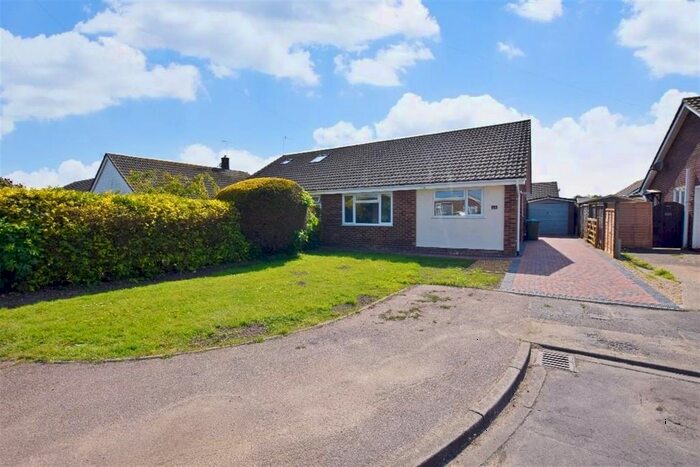 2 Bedroom Bungalow To Rent In Marylands Crescent, Bognor Regis, West Sussex, PO22