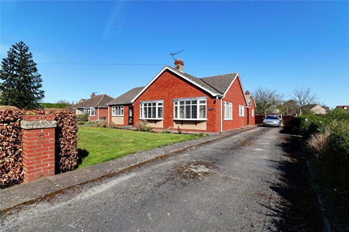 3 Bedroom Bungalow For Sale In Church Street, Owston Ferry, Lincolnshire, DN9