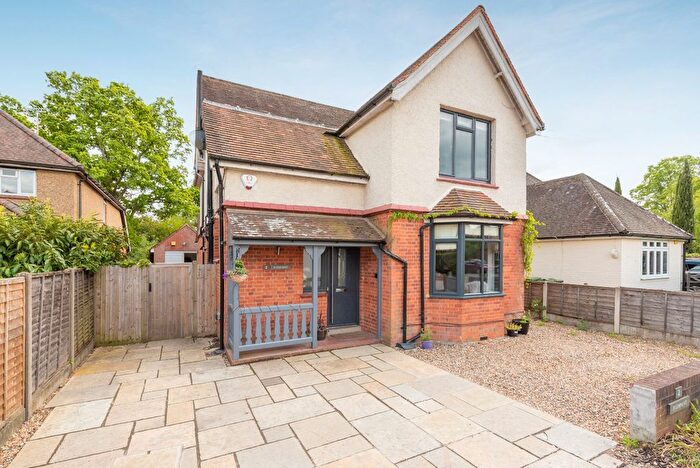 4 Bedroom Detached House For Sale In The Avenue, Ascot, Berkshire, SL5