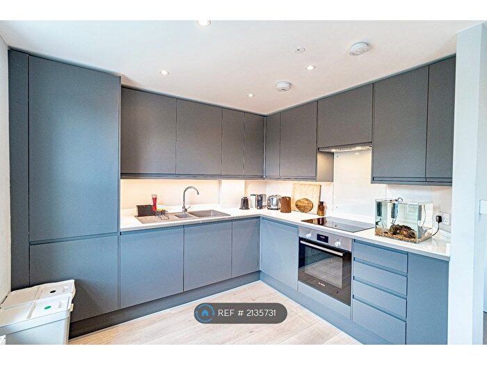 1 Bedroom Flat To Rent In Lea Bridge Road, London, E5