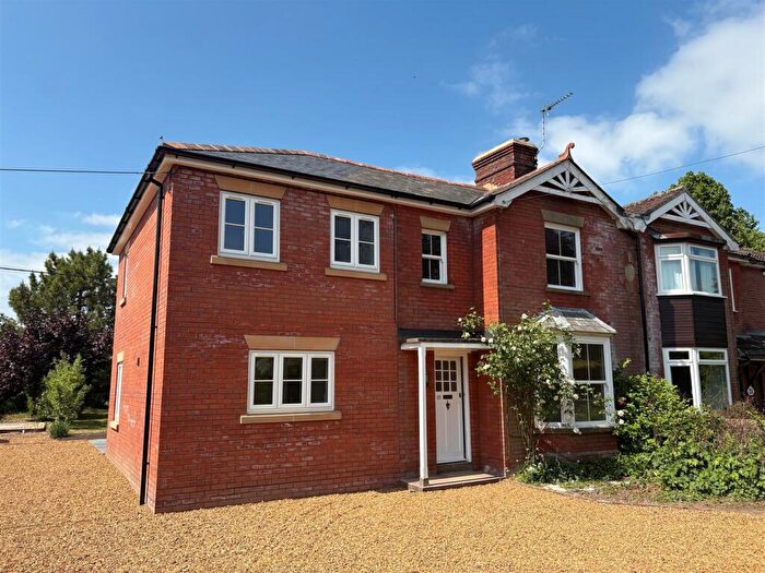 4 Bedroom House To Rent In Hatherden Lane, Hatherden, Andover, SP11