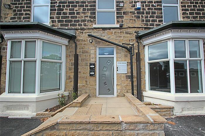 2 Bedroom Flat To Rent In Titan House, Wakefield Road, Hemsworth, West Yorkshire, WF9