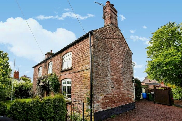 5 Bedroom Cottage For Sale In Somerset Cottage, Much Birch, Hereford, HR2