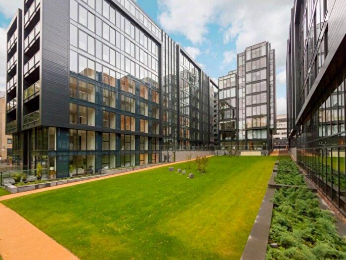 2 Bedroom Flat To Rent In Simpson Loan, Quartermile, Edinburgh, EH3