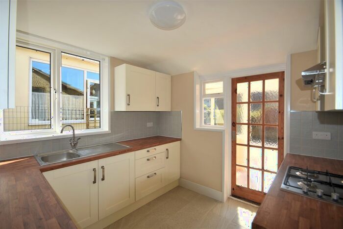 2 Bedroom Terraced House To Rent In New Road East Silver Sub, Portsmouth, Hampshire, PO2