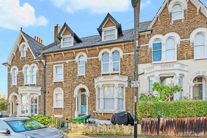 1 Bedroom Flat To Rent In Ermine Road, London, SE13
