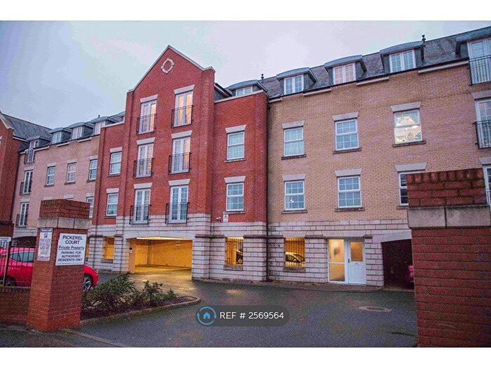 2 Bedroom Flat To Rent In Pickerel Court, Stowmarket, IP14