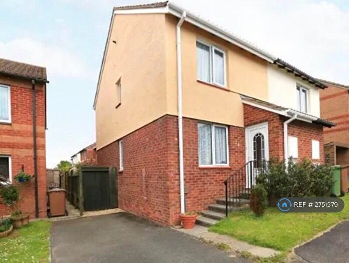 2 Bedroom Semi Detached House To Rent In Kitter Drive, Plymouth, PL9
