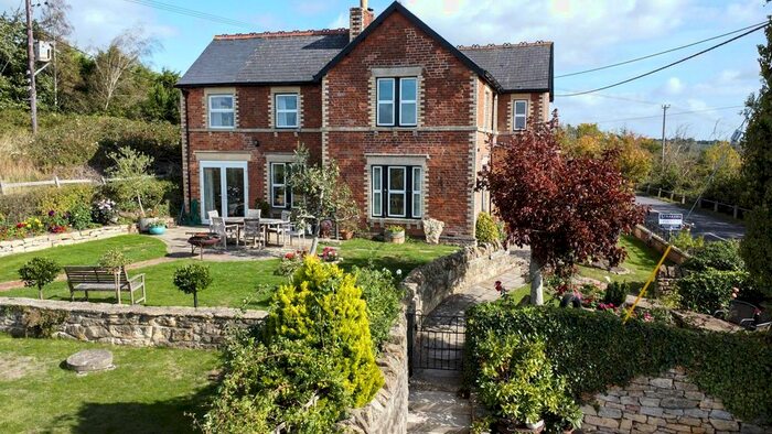 5 Bedroom Detached House For Sale In Barnes Green, Brinkworth, Chippenham, SN15