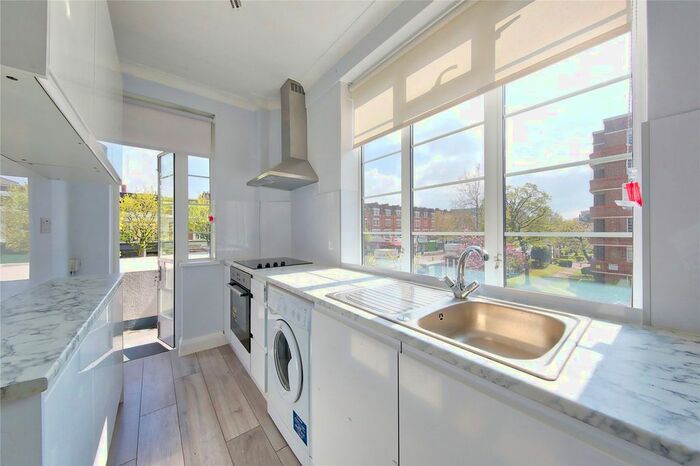 1 Bedroom Flat To Rent In Balham High Road, London, SW17