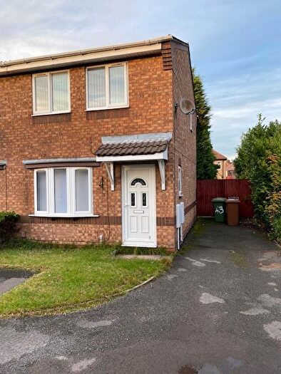 2 Bedroom Semi Detached House To Rent In Ravensbourne Grove, Willenhall, WV13