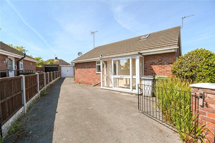 2 Bedroom Bungalow For Sale In Childwall Avenue, Moreton, Wirral, CH46