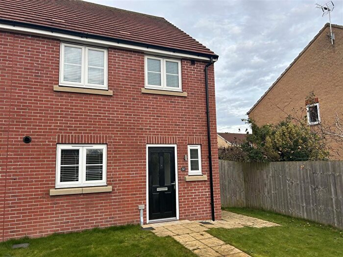 3 Bedroom Property To Rent In Robson Avenue, Pocklington, York, YO42