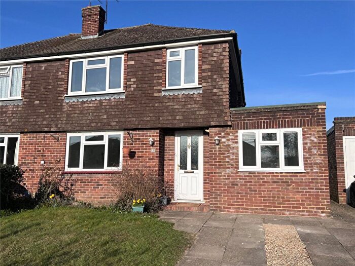 3 Bedroom Semi-Detached House To Rent In Christine Close, Ash, Aldershot, Surrey, GU12