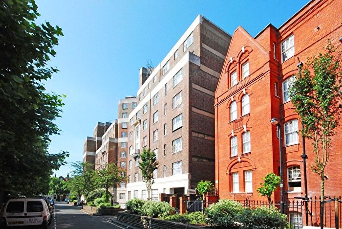 1 Bedroom Flat To Rent In Kings Court, Ravenscourt Park, London, W6