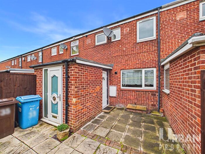 3 Bedroom House For Sale In Victor Street, Hull, HU9