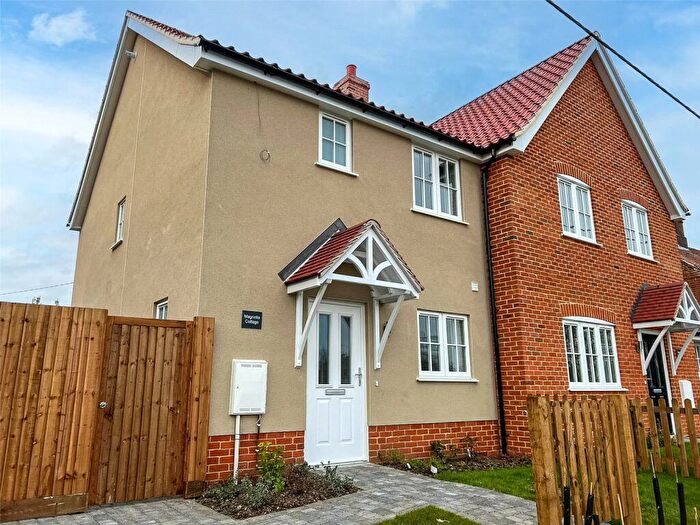 2 Bedroom Semi Detached House For Sale In Old London Road, Copdock, Suffolk, IP8
