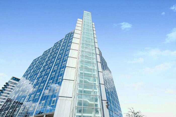 1 Bedroom Flat To Rent In Churchill Way, Basingstoke, Hampshire RG21