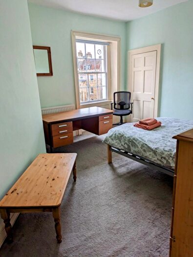 1 Bedroom House To Rent In Park Street, Bath, Somerset, BA1