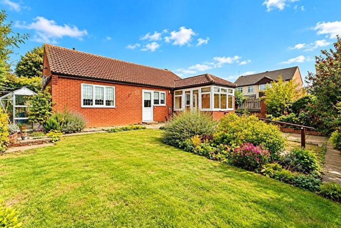 3 Bedroom Detached Bungalow To Rent In Covill Close, Great Gonerby, NG31
