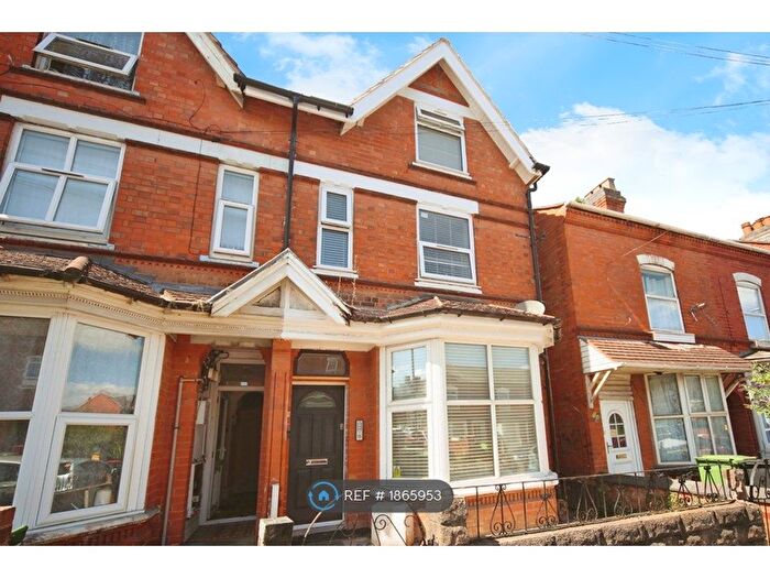 1 Bedroom Flat To Rent In Mount Pleasant, Redditch, B97