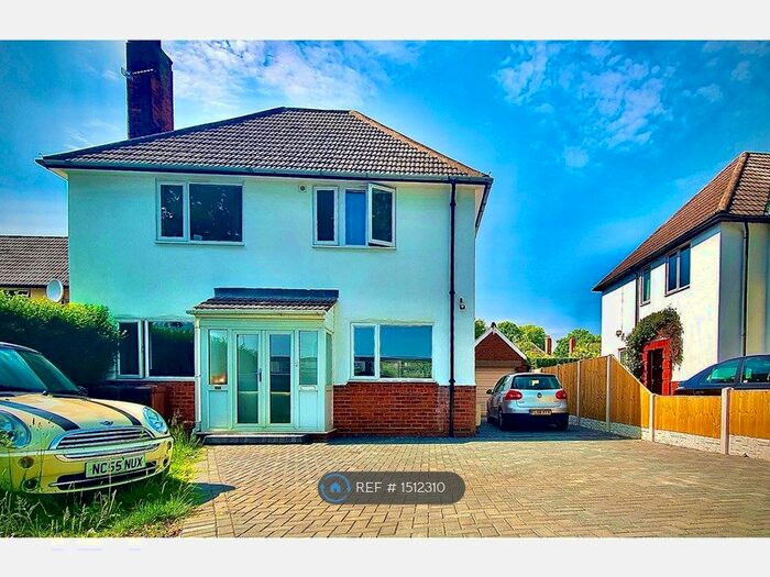 4 Bedroom Semi-Detached House To Rent In Wragby Road, Lincoln, LN2
