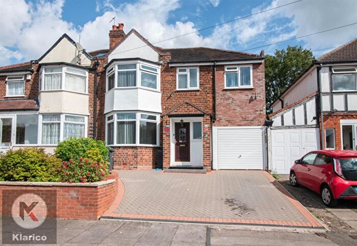 5 Bedroom Semi Detached House For Sale In Barton Lodge Road, Hall Green, B28