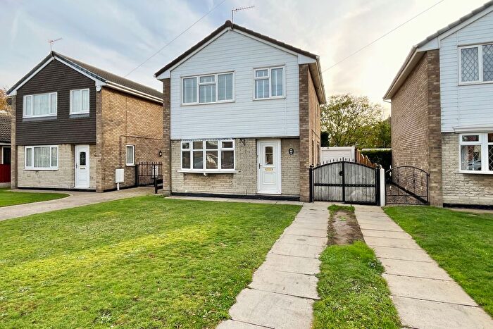 3 Bedroom Detached House For Sale In Holly Dene, Armthorpe, DN3