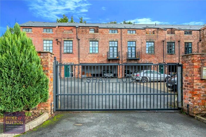 2 Bedroom Apartment To Rent In Shaw Lodge, Lodge Street, Wardle, Rochdale, OL12