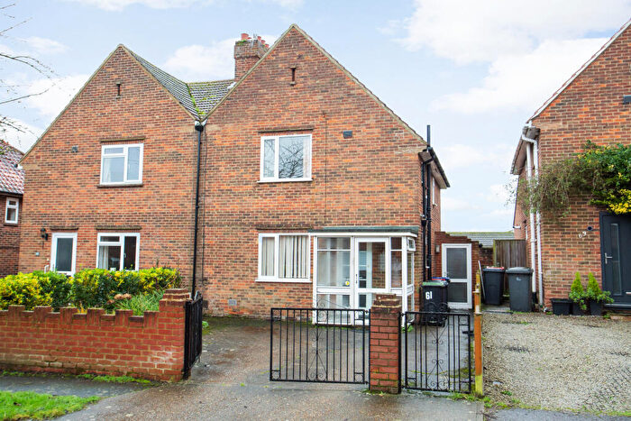 3 Bedroom Semi Detached House For Sale In Mandeville Road, Canterbury, Kent, CT2