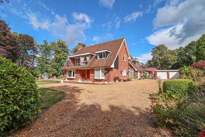 4 Bedroom Detached House For Sale In East Winch Road, Ashwicken, PE32