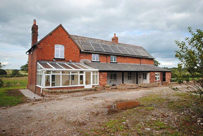 4 Bedroom Farmhouse To Rent In Grindley Brook, Whitchurch, Shropshire, SY13