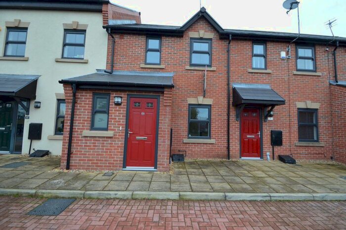 3 Bedroom Property To Rent In Durham Street, Droylsden, Manchester M43