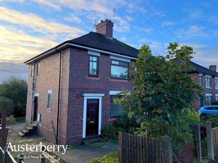 3 Bedroom Semi-Detached House To Rent In Weston Road, Weston Coyney, Stoke-On-Trent, Staffordshire, ST3